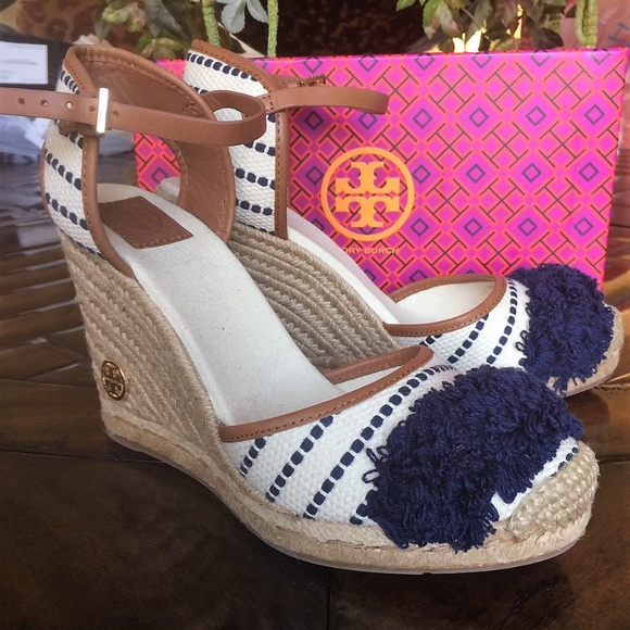 SOLD!! 🎉HP🎉$250 Tory Burch Shaw Striped Espadrille 10.5 - Picture 3 of 7